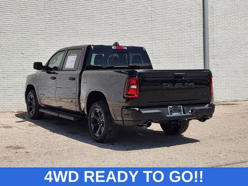 New 2026 RAM 1500 Express AWD/4WD image 3