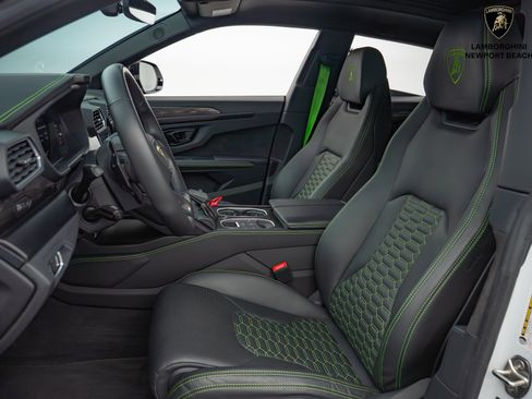 Used 2024 Lamborghini Urus S image 22