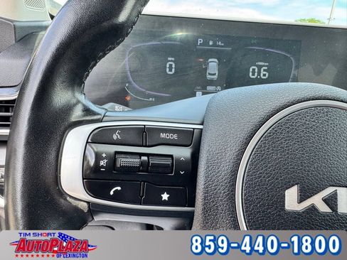 Used 2023 Kia Sportage EX AWD/4WD image 26