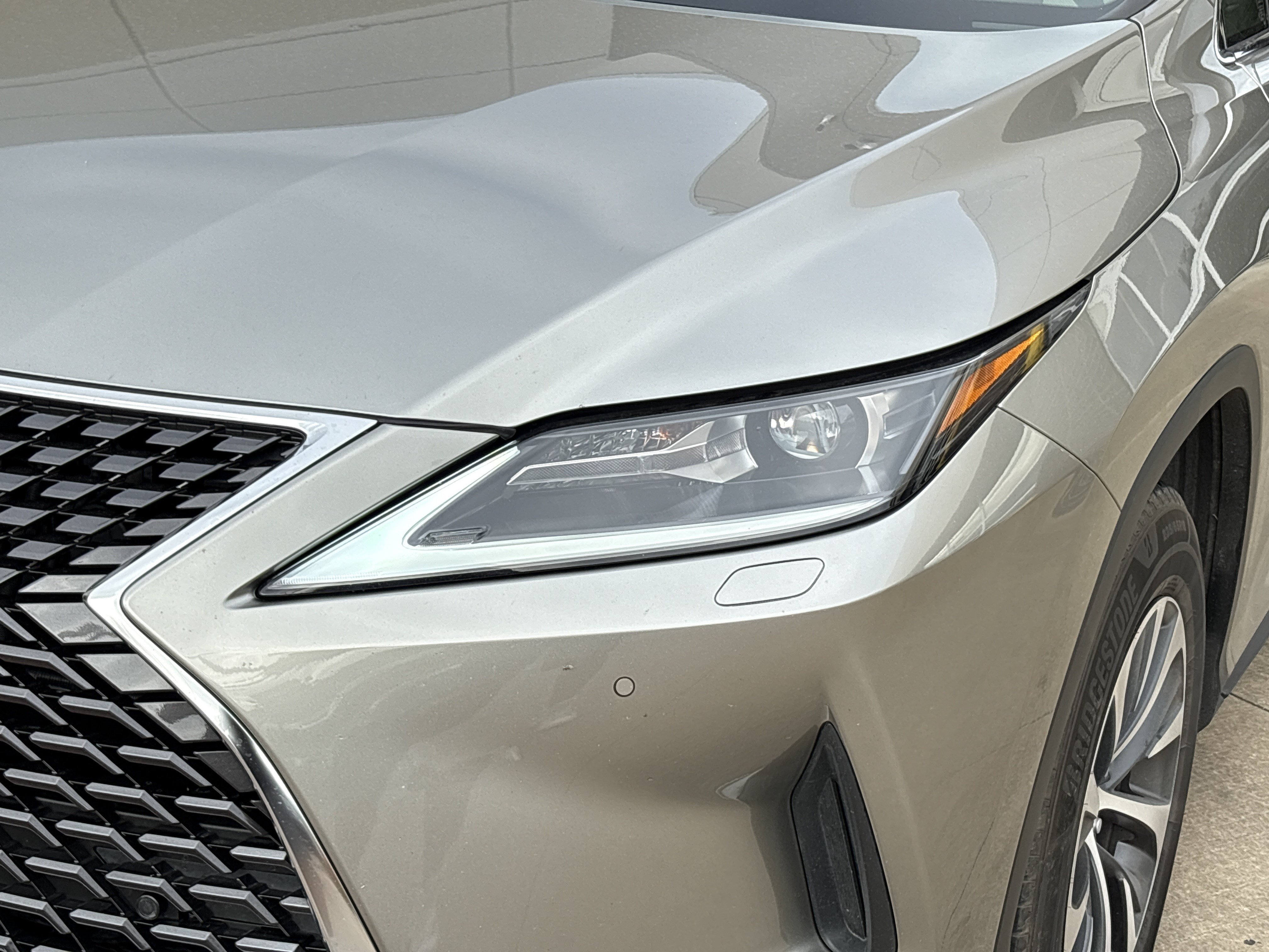 Used 2021 Lexus RX 350L Premium w/ Premium Package AWD/4WD image 6