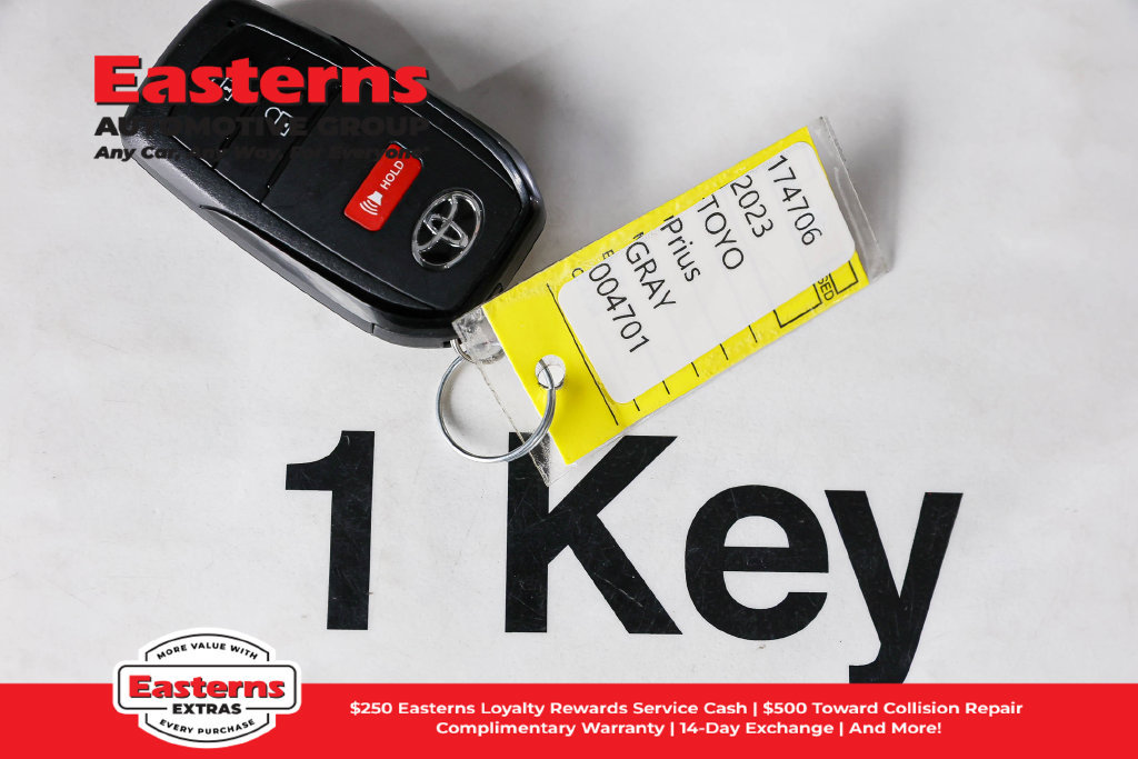 Used 2023 Toyota Prius XLE AWD/4WD image 24