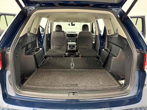 Used 2023 Volkswagen Atlas SE w/ Black Wheel Package AWD/4WD image 30