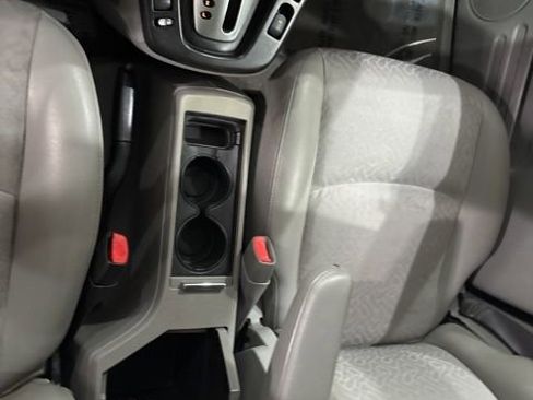 Used 2007 Saturn Vue AWD V6 w/ Comfort Pkg image 24