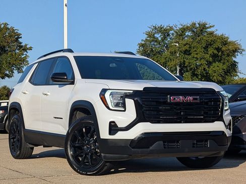 Used 2026 GMC Terrain Elevation w/ Elevation Premium Package AWD/4WD image 2