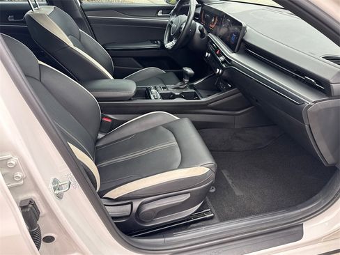 Used 2025 Kia K5 GT-Line w/ GT-Line Premium Package image 13