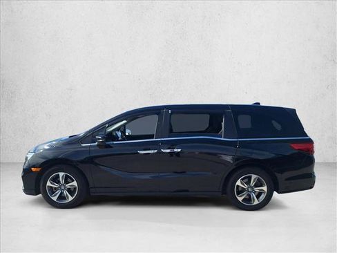 Used 2018 Honda Odyssey Touring image 11