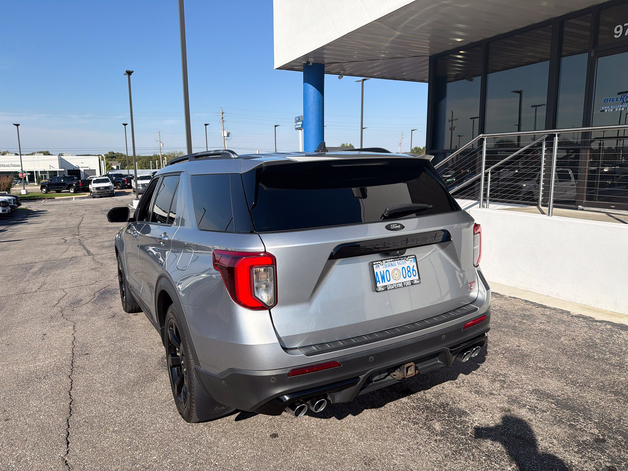 Used 2021 Ford Explorer ST w/ Equipment Group 401A AWD/4WD image 12