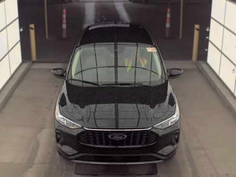 Used 2026 Ford Escape SE w/ PHEV Premium Package FWD image 16