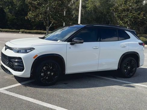 New 2026 Volkswagen Tiguan SE R-Line image 4