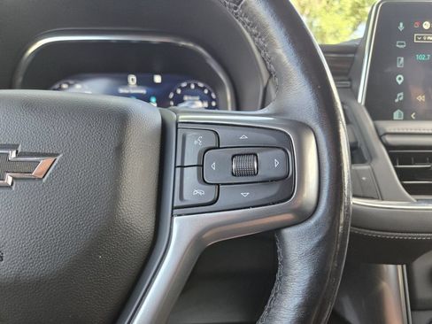 Used 2023 Chevrolet Tahoe Z71 w/ Luxury Package AWD/4WD image 18