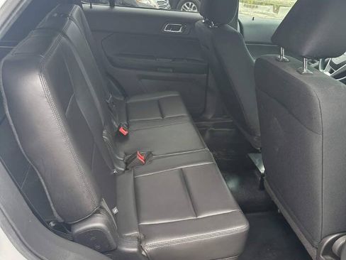 Used 2014 Ford Explorer 4WD Police Interceptor image 9