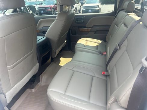 Used 2018 GMC Sierra 1500 SLT AWD/4WD image 29