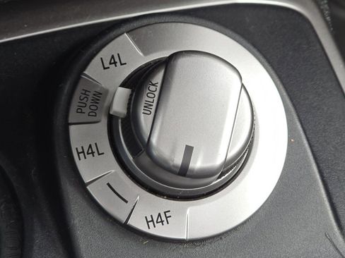 Used 2022 Toyota 4Runner Limited image 15