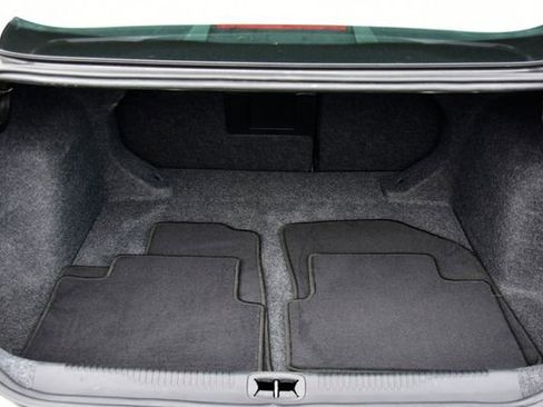 Used 2015 Chrysler 200 C w/ Navigation & Sound Group I image 28