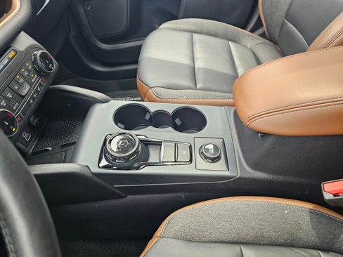 Used 2023 Ford Bronco Sport Outer Banks w/ Tech Package AWD/4WD image 32