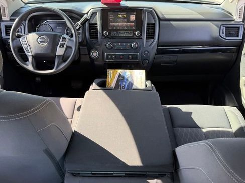 Certified 2022 Nissan Titan SV w/ Accessory Utility Package RWD image 21