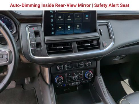 Used 2023 Chevrolet Suburban Premier AWD/4WD image 26