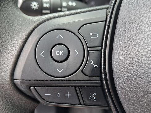 Used 2019 Toyota RAV4 XLE w/ All Weather Liner Package AWD/4WD image 27