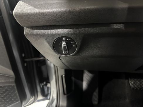 Used 2025 Volkswagen Jetta S FWD image 29