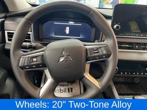 Used 2025 Mitsubishi Outlander Ralliart image 10