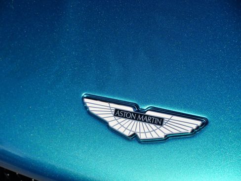 Used 2020 Aston Martin DBS Superleggera Volante RWD image 18
