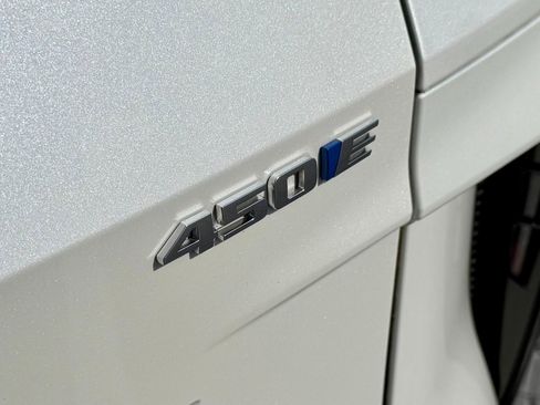 Used 2024 Cadillac Lyriq Sport RWD image 50