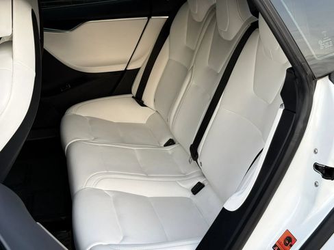 Used 2017 Tesla Model S 75D AWD/4WD image 16