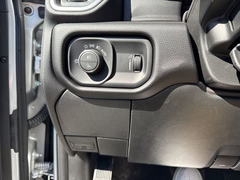 New 2026 RAM 2500 Big Horn AWD/4WD image 27