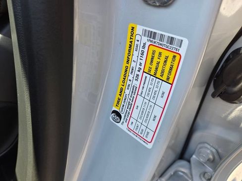 New 2026 Ford Explorer Active RWD image 17