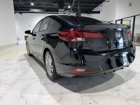 Used 2020 Hyundai Elantra SEL FWD image 25
