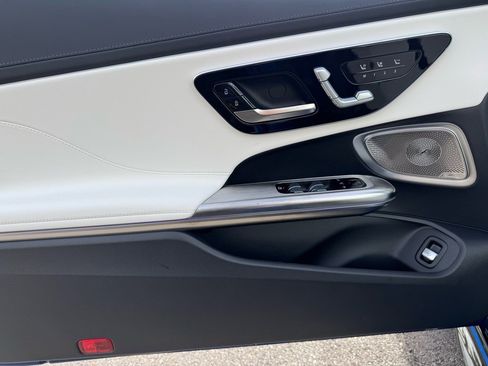 New 2026 Mercedes-Benz CLE 53 AMG 4MATIC Cabriolet image 13