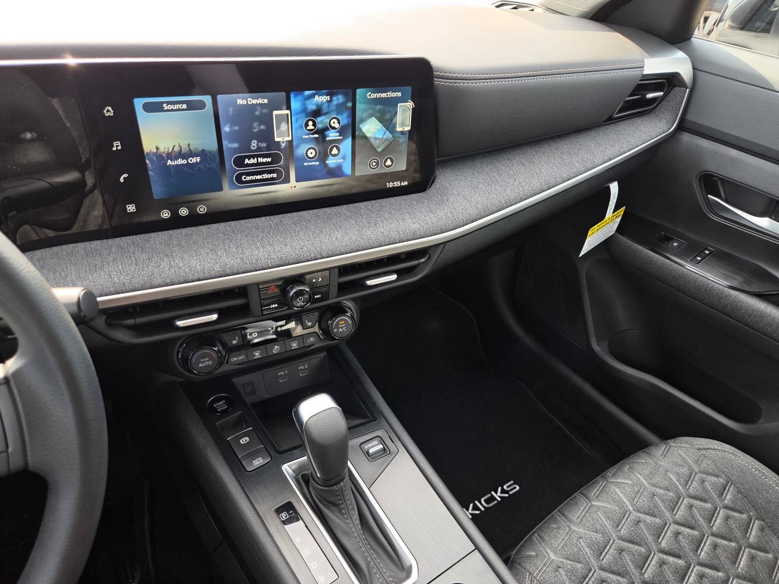 New 2027 Nissan Kicks SV w/ Cold Weather Package FWD image 18