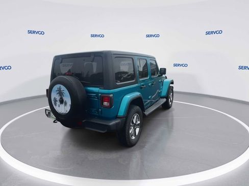 Used 2019 Jeep Wrangler Unlimited Sahara AWD/4WD image 8