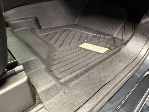 Used 2018 Chevrolet Silverado 2500 LTZ w/ Duramax Plus Package image 29