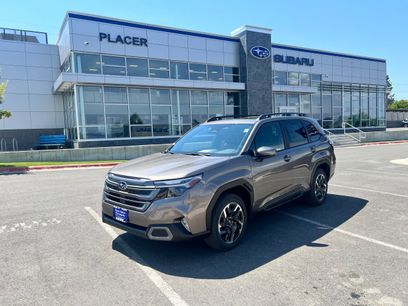 New 2025 Subaru Forester Limited w/ Popular Package