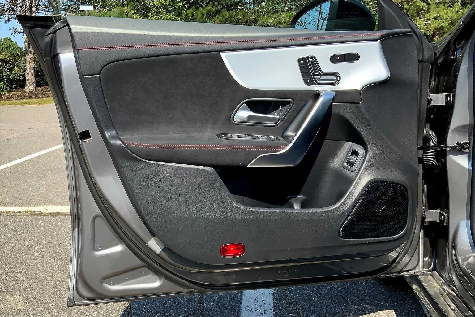 Certified 2026 Mercedes-Benz CLA 250 4MATIC image 14