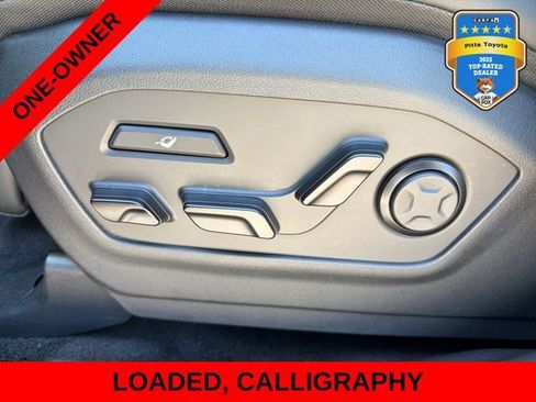 Used 2025 Hyundai Santa Fe Calligraphy w/ Tow & Go Package FWD image 24