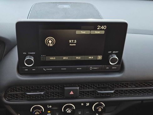 Used 2025 Honda HR-V LX image 16