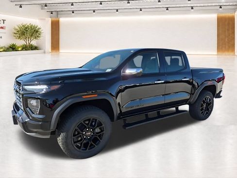 New 2026 GMC Canyon Denali w/ LPO, Denali Black Edition AWD/4WD image 4