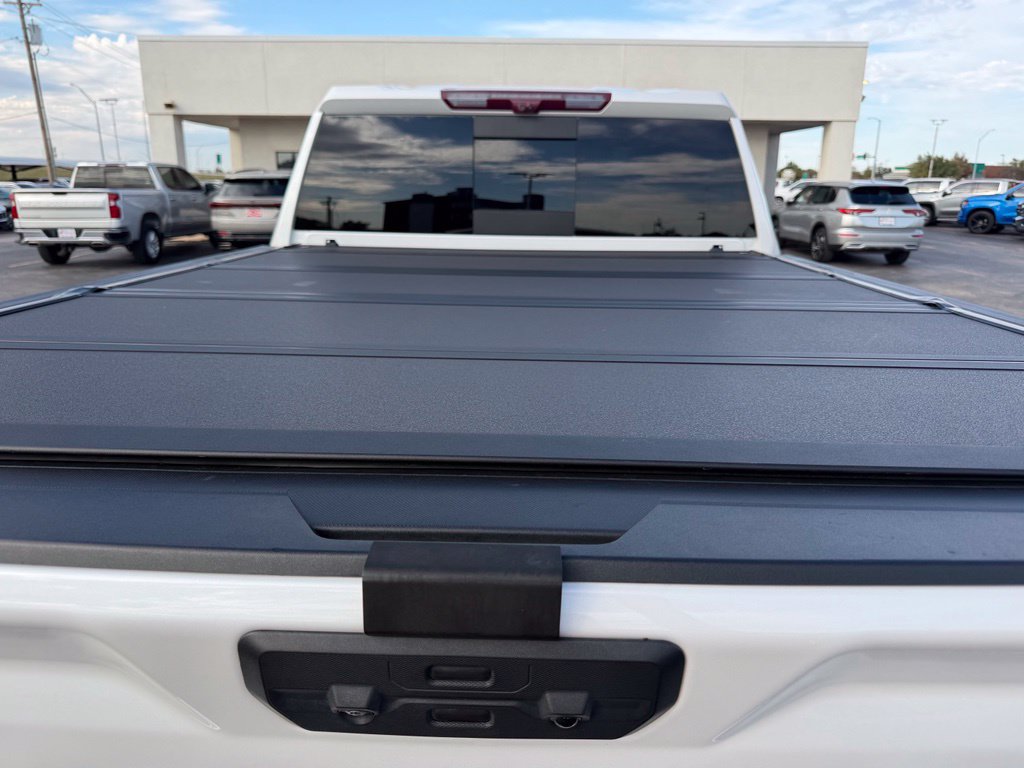 Used 2024 GMC Sierra 2500 Denali Ultimate AWD/4WD image 18