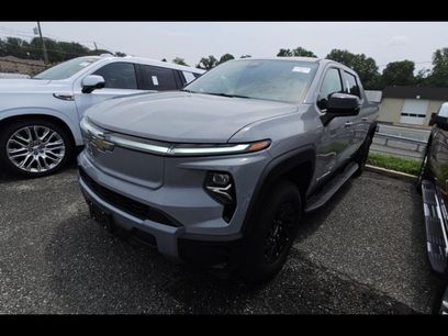 Used 2025 Chevrolet Silverado EV LT