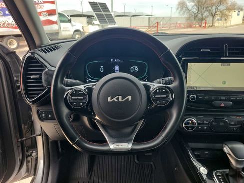 Used 2023 Kia Soul GT-Line image 11