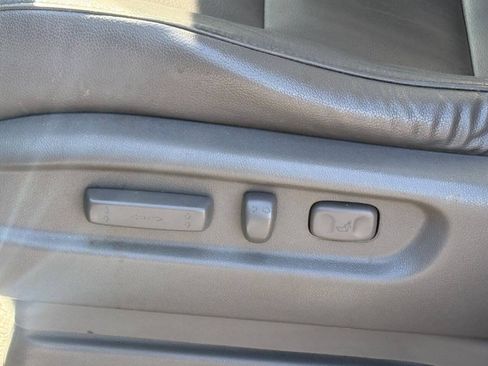 Used 2015 Honda Odyssey EX-L image 11