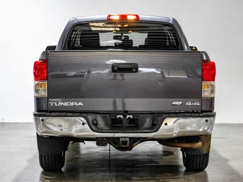 Used 2012 Toyota Tundra Limited w/ Memory Pkg AWD/4WD image 12