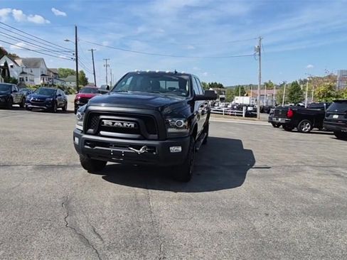 Used 2018 RAM 2500 Power Wagon w/ Luxury Group image 4