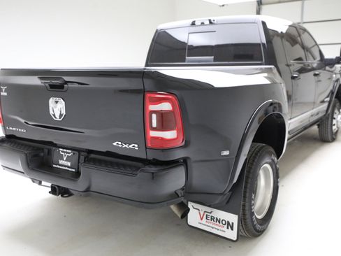 Used 2024 RAM 3500 Limited AWD/4WD image 5