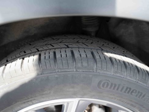 Used 2020 Honda CR-V Touring image 31