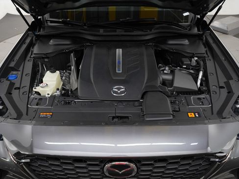 Certified 2025 MAZDA CX-90 Plug-In Hybrid w/Premium Sport image 32