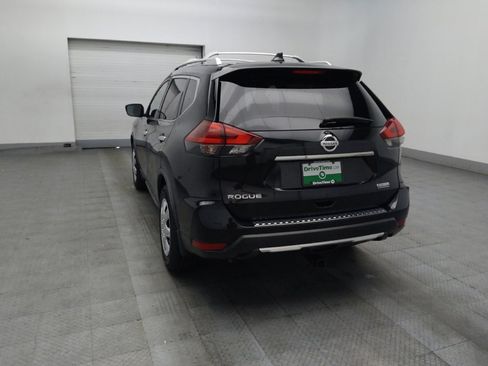 Used 2019 Nissan Rogue S w/ Special Edition Package FWD image 5