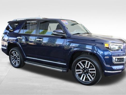 Certified 2020 Toyota 4Runner Limited AWD/4WD image 18